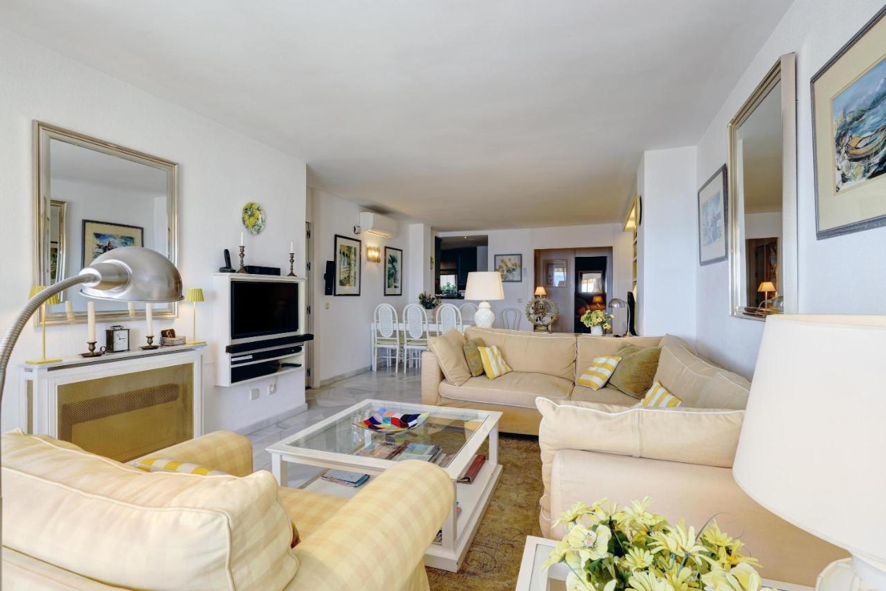 Apartment - Car Included Εστεπόνα Εξωτερικό φωτογραφία
